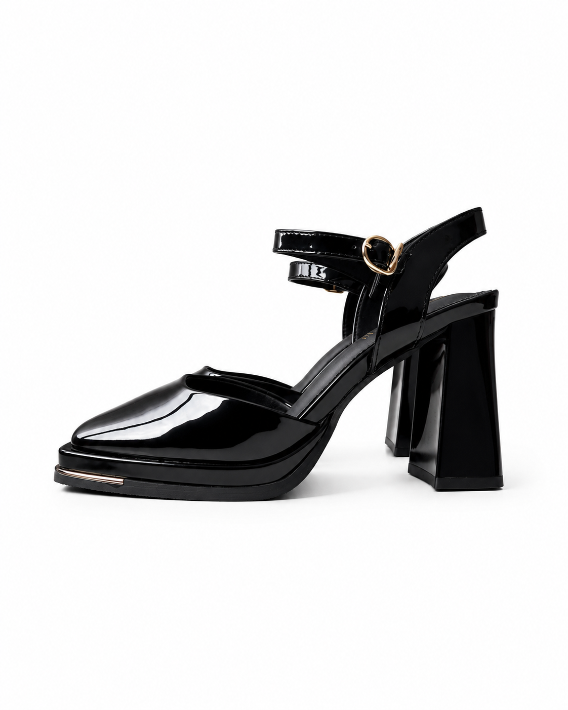 Amaris Heels