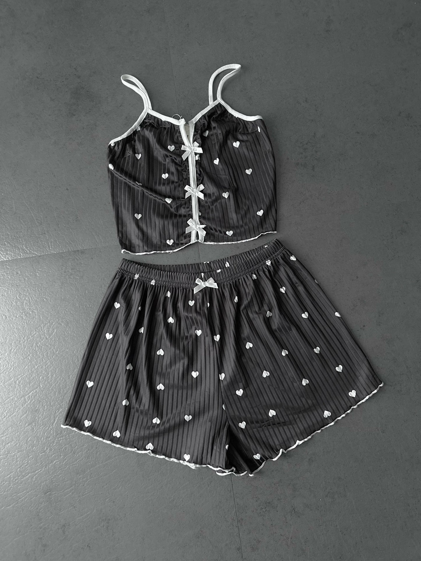 Pijamada estampado de corazones