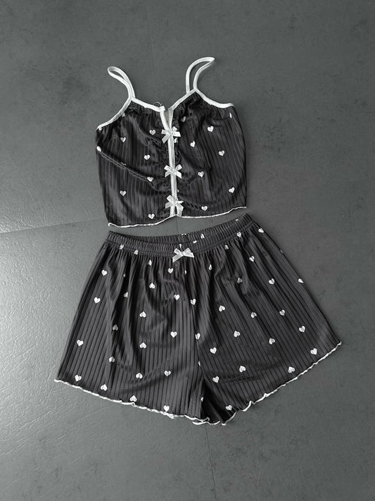 Pijamada estampado de corazones